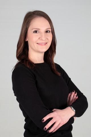 NADINE SMIT