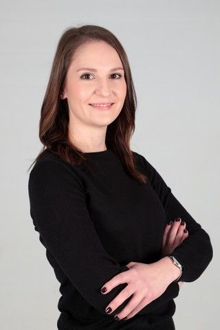 NADINE SMIT